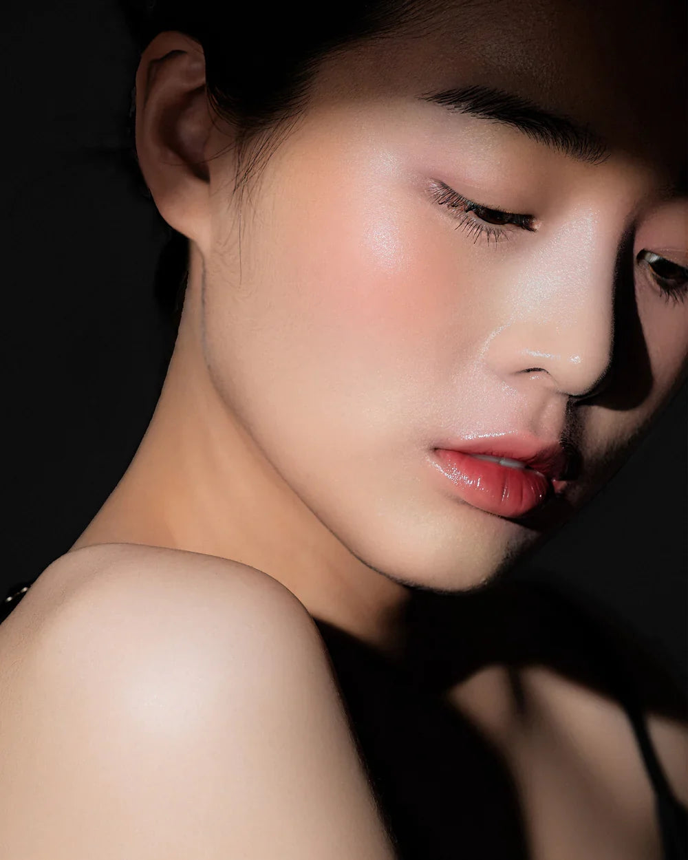 House of Hur Moist Ampoule Blusher